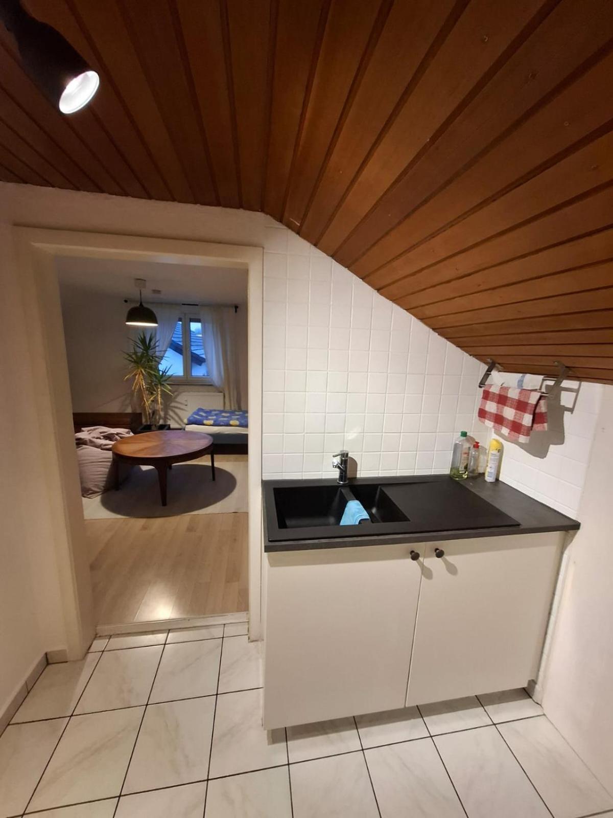 Apartment Ferien- & Monteurwohnungen